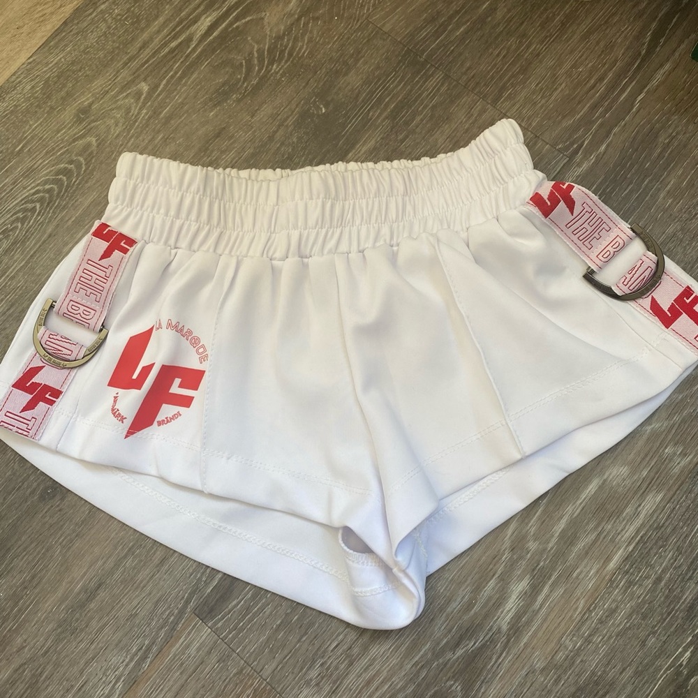 LF set - Picture 2 of 2